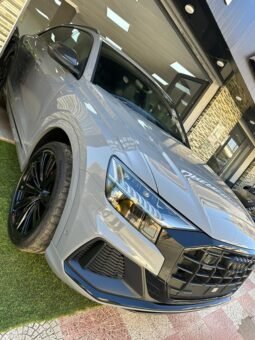 Audi Q8 2023 S LINE QUATTRO full