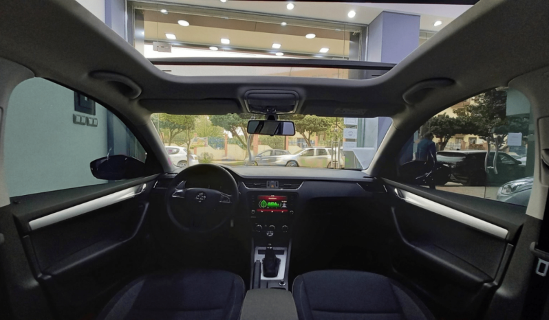 
Skoda Octavia 2020 Sensation full									