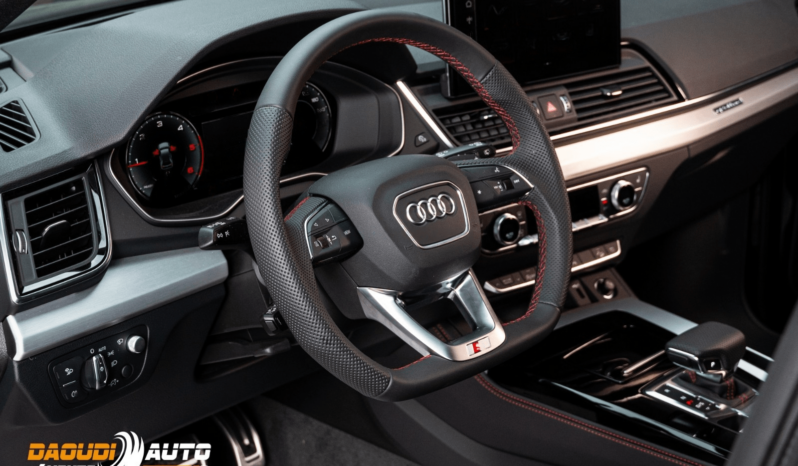 
Audi Q5 2023 S-LINE QUATTRO full									