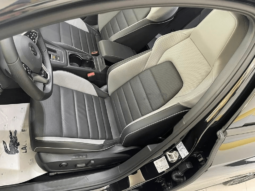 Volkswagen GOLF 8 2022 GTD 200CH full