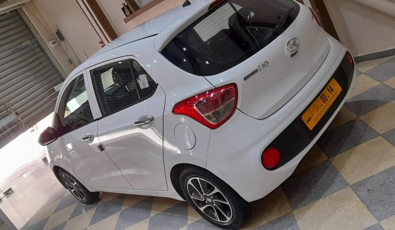 Hyundai Grand i10 full