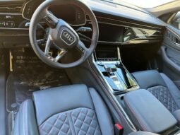 Audi Q8 2023 S LINE QUATTRO full