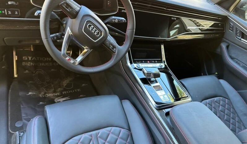 Audi Q8 2023 S LINE QUATTRO full