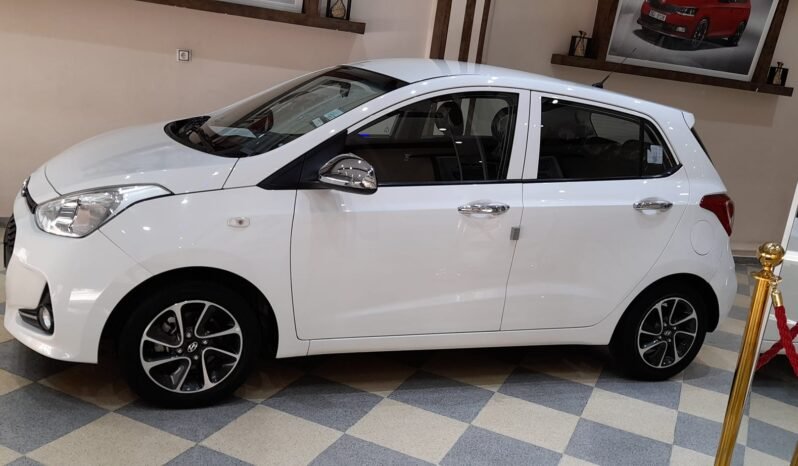 Hyundai Grand i10 full
