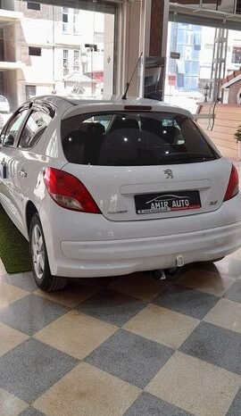 Peugeot 207 HDi full