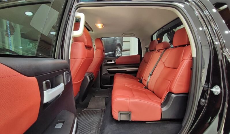 Toyota Tundra full