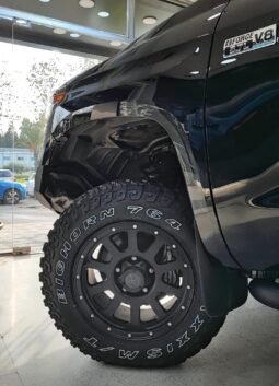 Toyota Tundra full