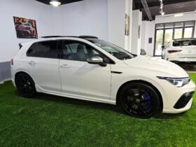 Volkswagen GOLF 8 R20