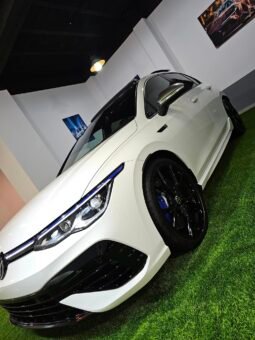 Volkswagen GOLF 8 R20 full