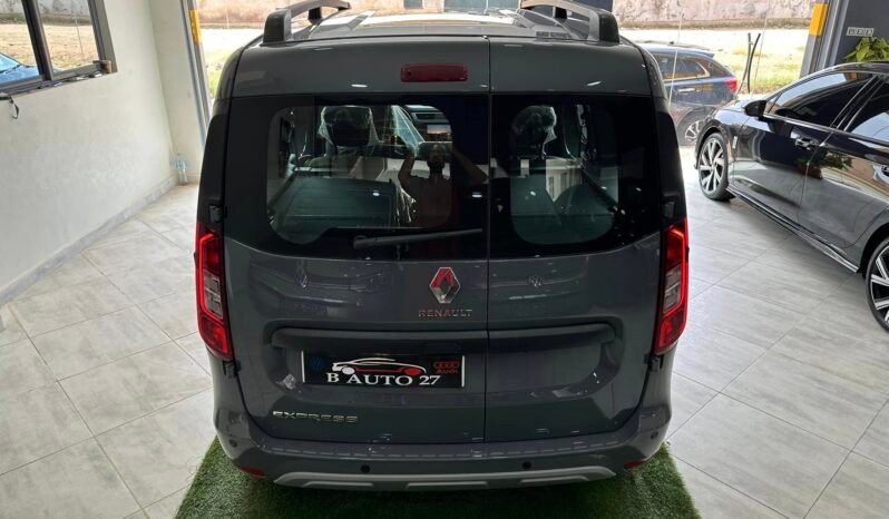 
Renault Express full									