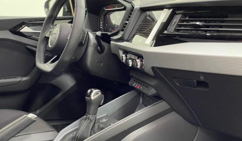 AUDI A1 S-LINE full
