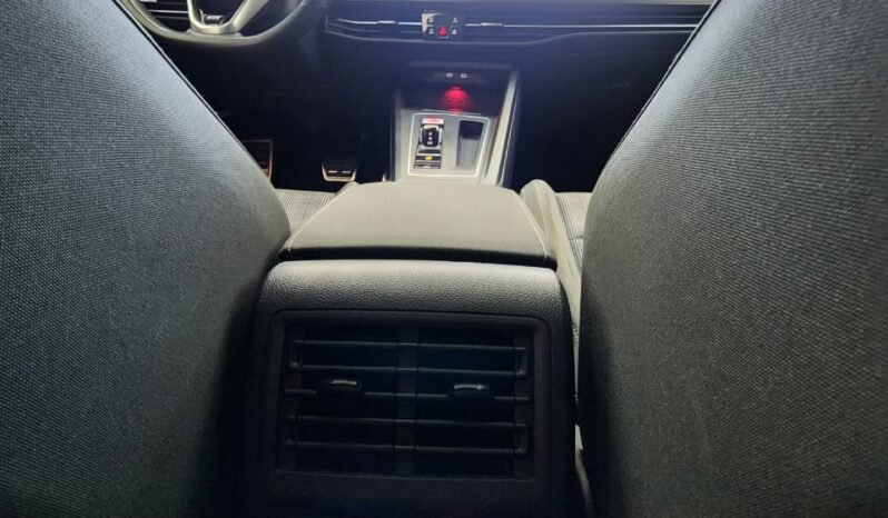 
Volkswagen Golf 8 2021 full									