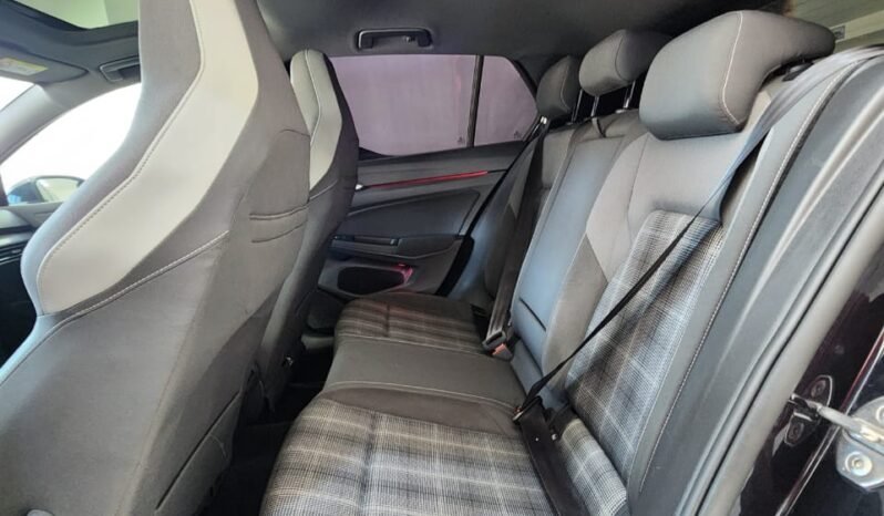 
Volkswagen Golf 8 2021 full									