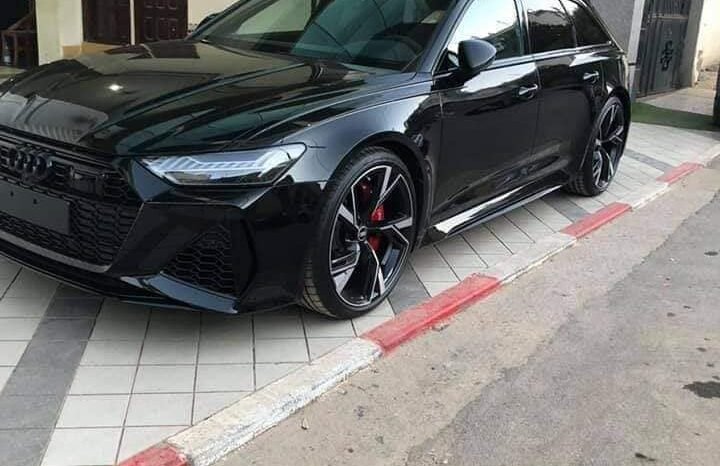 Audi RS6 AVANT full