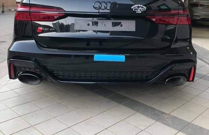 Audi RS6 AVANT full
