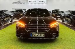 
Mercedes Benz Classe S580 AMG full									