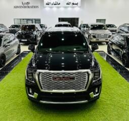 GMC YUKON DENALI