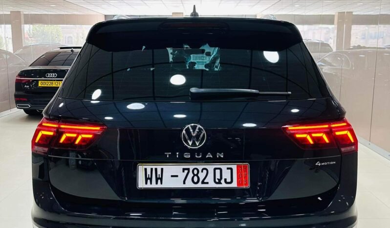 
Volkswagen Tiguan R-Line full									