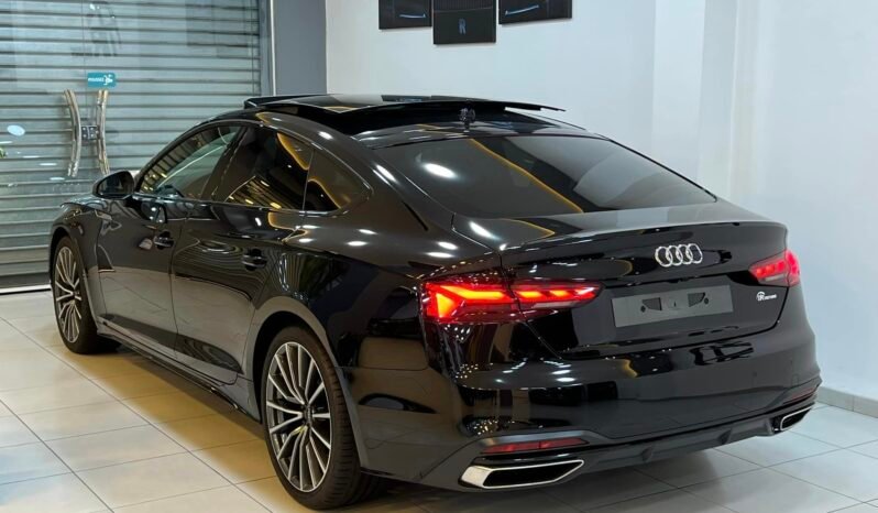 Audi A5 Sportback full