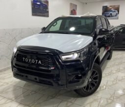 Toyota Hilux GR Sport full