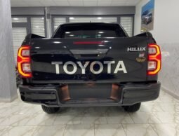 Toyota Hilux GR Sport full