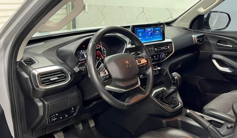 Peugeot Landtrek full