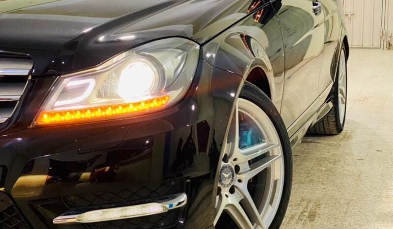 
Mercedes classe C 2014 full									