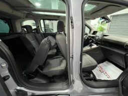 Peugeot Rifter Gt full