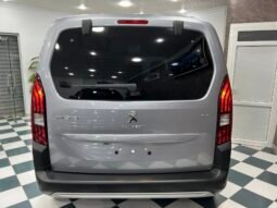 Peugeot Rifter Gt full