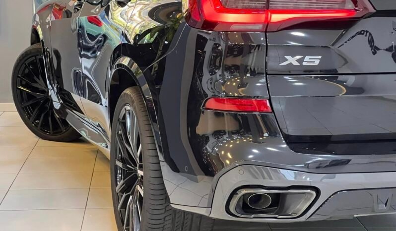 
BMW X5 xDrive 2020 full									