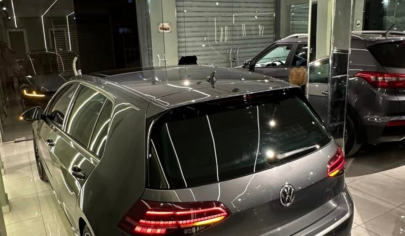 
Volkswagen Golf 7 R-Line 2018 full									