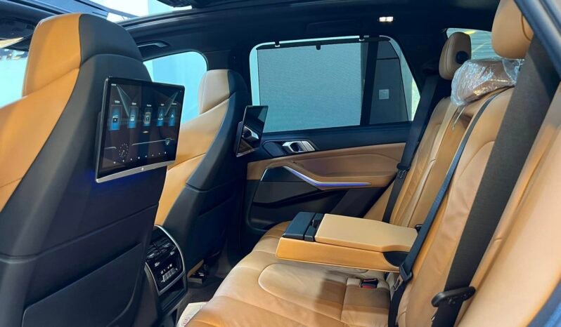 
BMW X5 xDrive 2020 full									