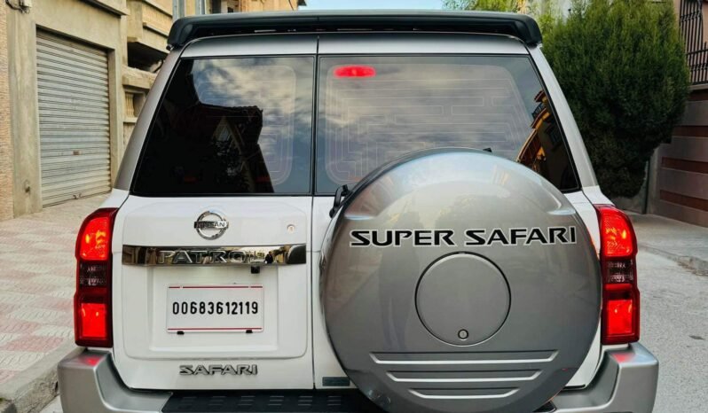 Nissan Patrol 2021 Super Safari full