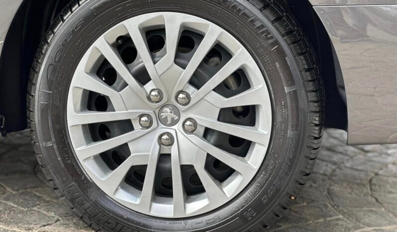 Peugeot Expert 2022 full
