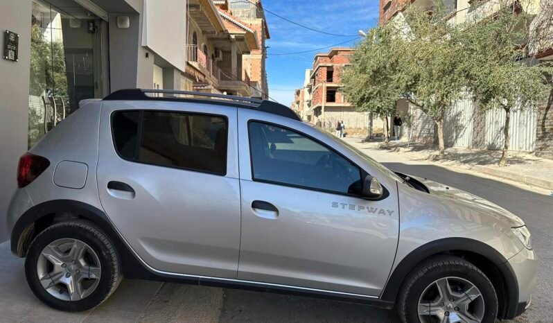 
Renault Sandero Stepway 2023 full									